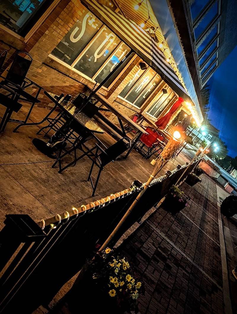 The Square Pub